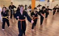 Karate er gamle traditioner og moderne træning